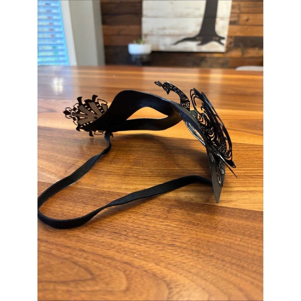 Black and Silver Masquerade Venetian Mask for Party, Prom, Mardi Gras